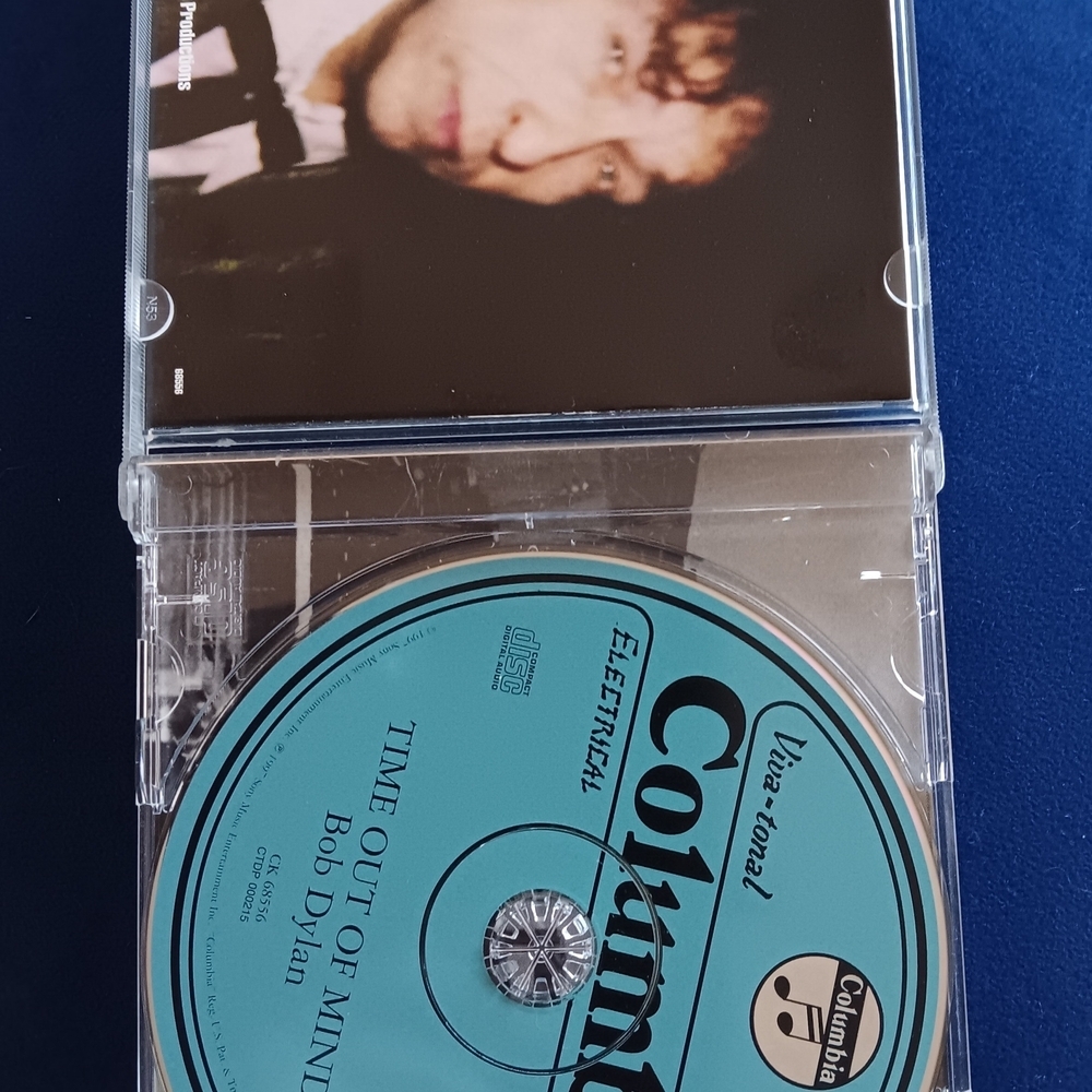 Bob Dylan 'Time Out of Mind' CD - Picture 4 of 7